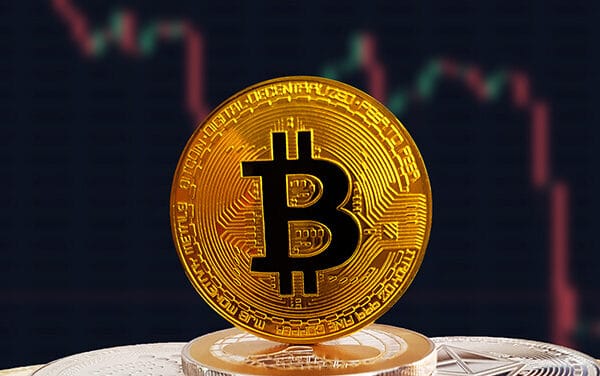Bitcoin falls below $ 84,000 while markets react to tariffs