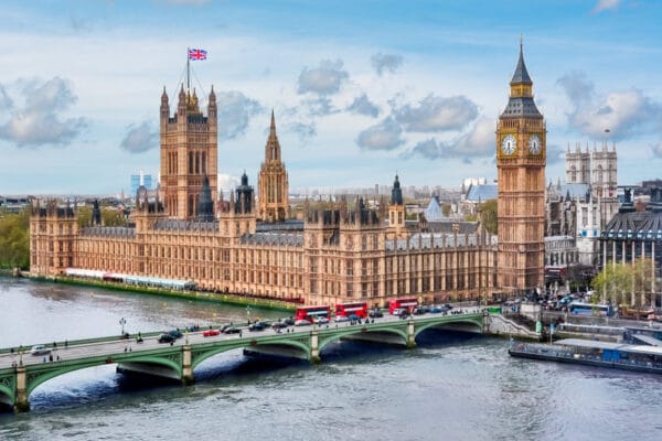 UK government wants to limit the risk of stable currencies